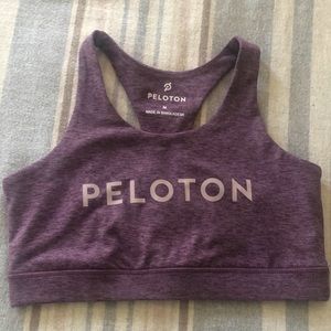 Peloton purple embrace bra size medium